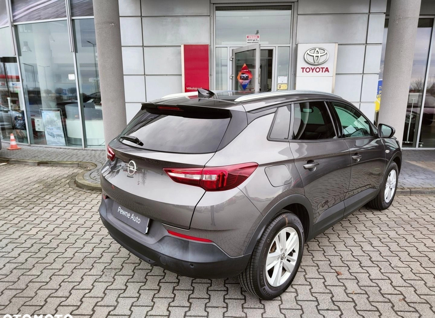 Opel Grandland X cena 65900 przebieg: 178646, rok produkcji 2019 z Golina małe 232